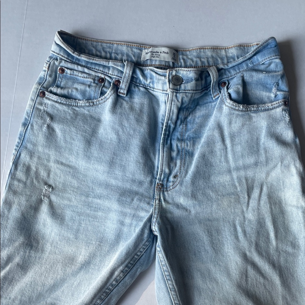 Abercrombie & Fitch Women’s Pale Blue Skinny Jeans